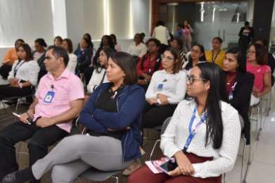 Ministerio de Trabajo dominicano imparte charla sobre prevencin de cncer de mama