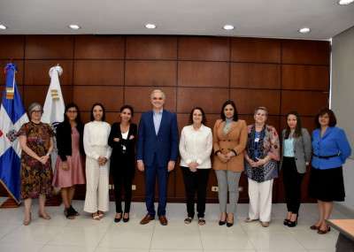 Ministro de Trabajo dominicano sostiene reunin con representantes de la ONU y Unicef