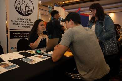 Nestl organiza feria de empleo Conectando Capacidades en Guatemala