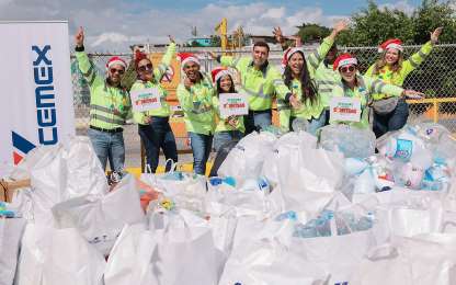 Cemex implementa voluntariado para entregar juguetes a nios en comunidades aledaas